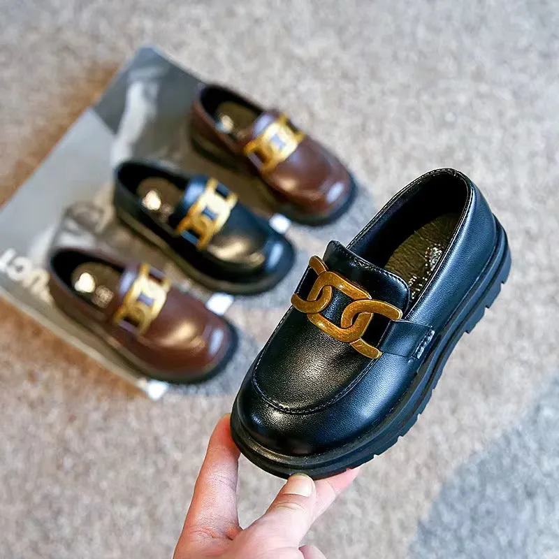 حذاء للأطفال الذكور&nbsp; , حذاء جديد غير رسمي أسود للأطفال الأولاد&nbsp;&nbsp; Boys children's shoes, new casual black children's shoes boys and girls fashion 3 years old school children's shoes