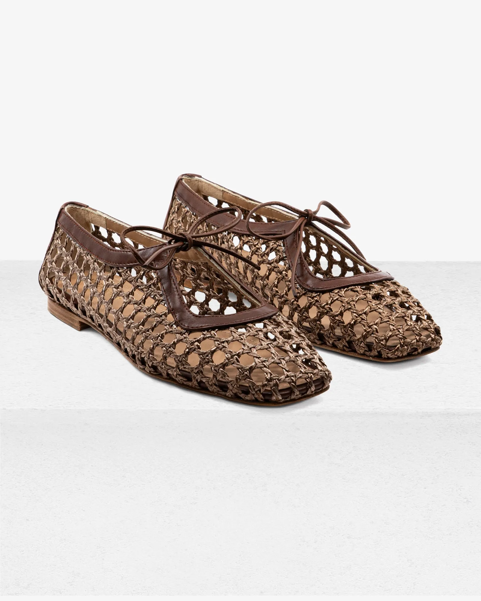 Amelia Brown Raffia