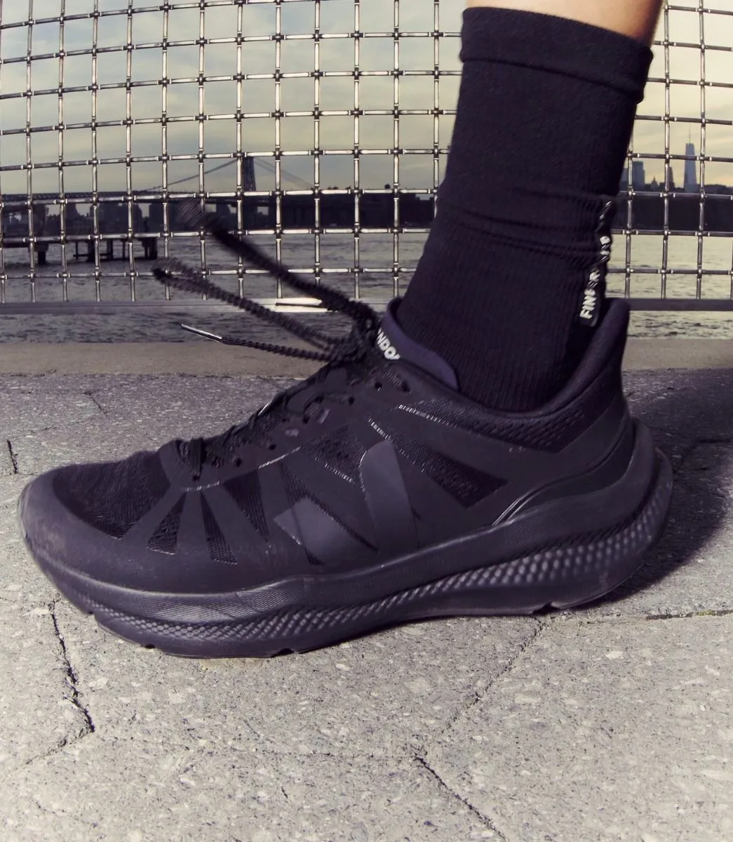 Condor 3 Engineered-Mesh Sneaker in Full Black