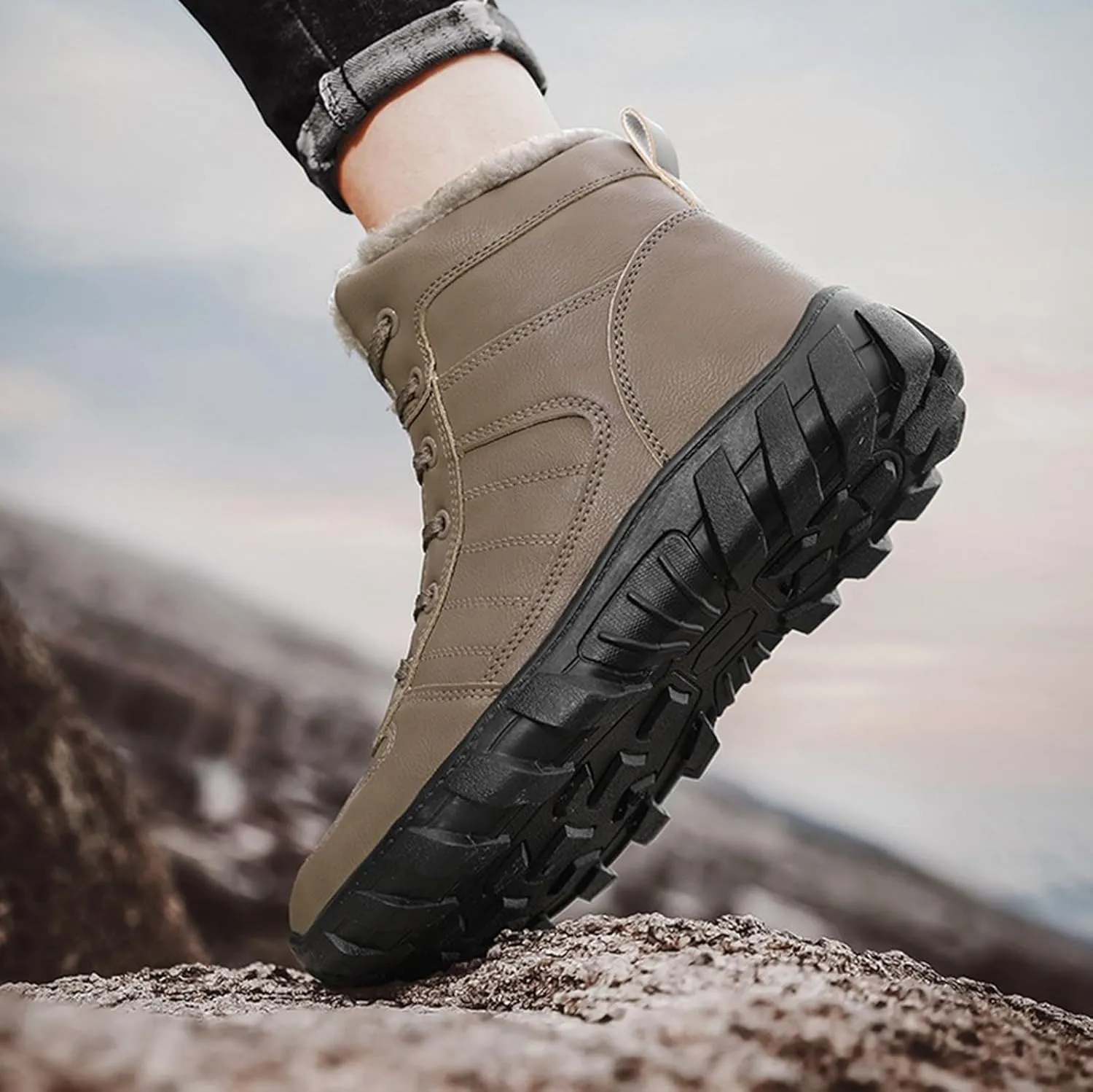 Men's Work Boots Wide Width Hiking Sneakers with Warm Fur Lining Women's Working Shoes Food Service Non Slip Shoes Food Service Waterproof Hike Grounded Footwear