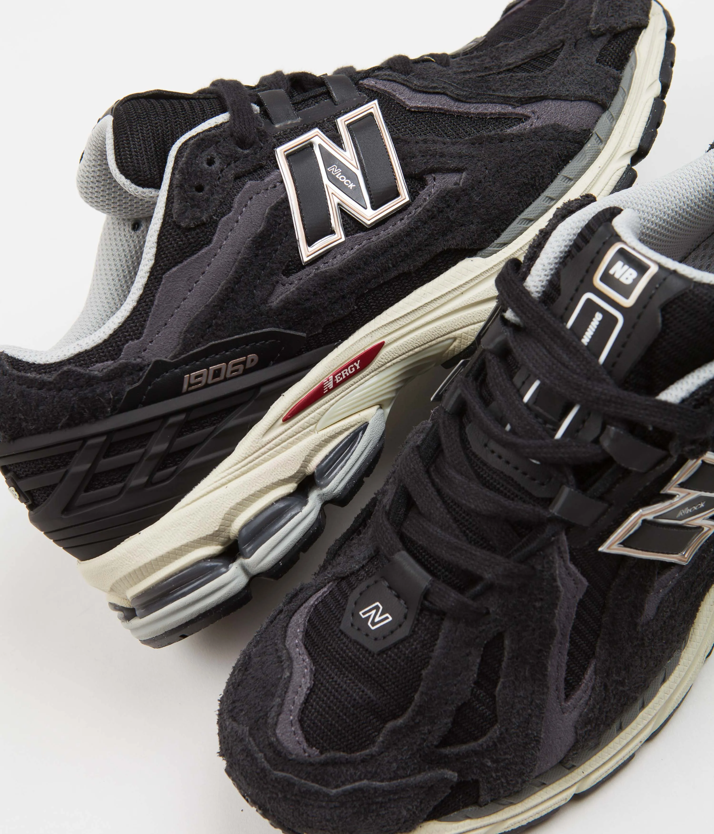 New Balance 1906 Shoes - Black