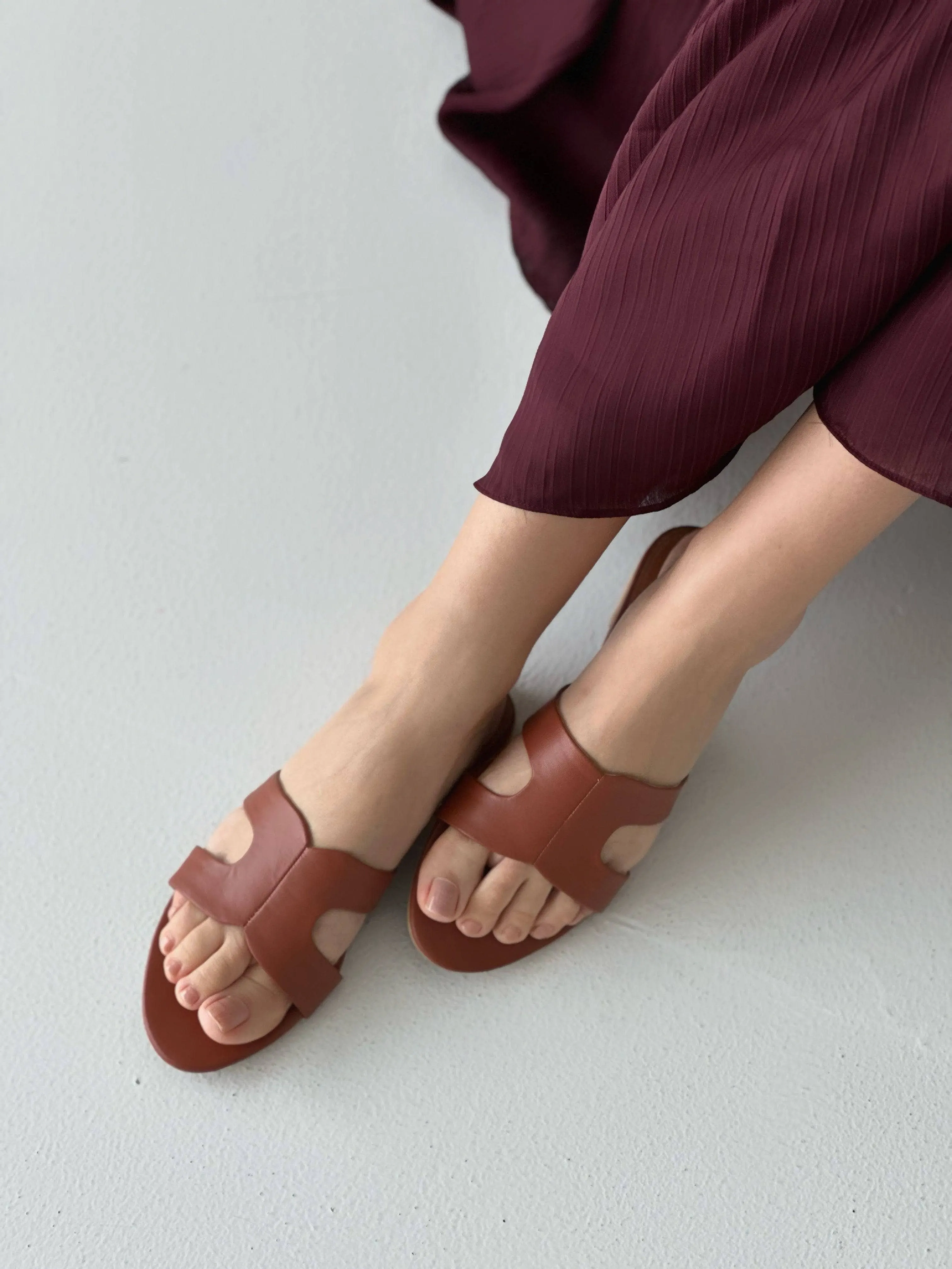 Rita Flats - Brown