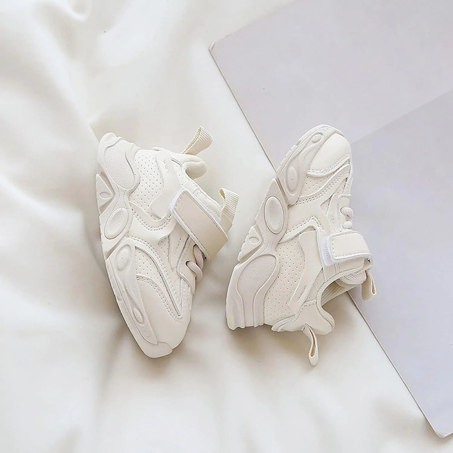 Toddler Girls Lightweight Sports Shoes Breathable Non Slip Soft Sole Running/Walking Sneakers Tennis Tennis Shoes Girl